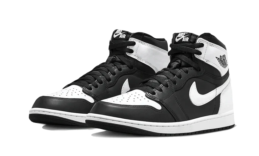 JORDAN 1 RETRO HIGH OG BLACK WHITE