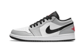 AIR JORDAN 1 LOW LIGHT SMOKE GREY
