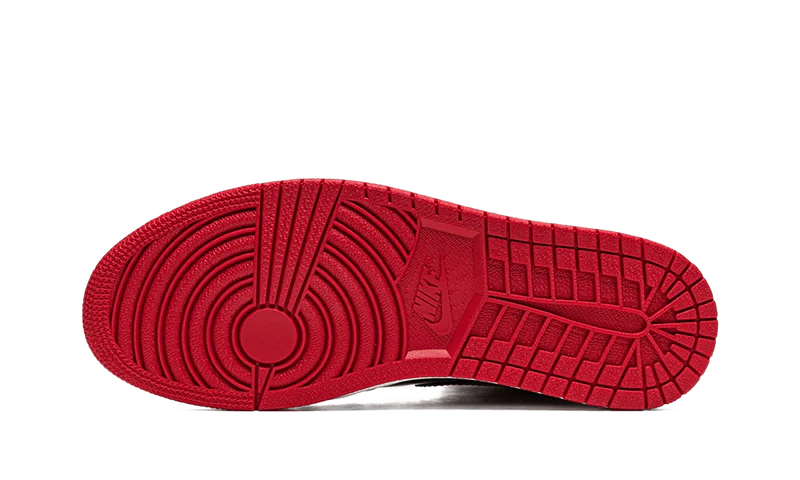 JORDAN 1 RETRO HIGH OG BRED PATENT