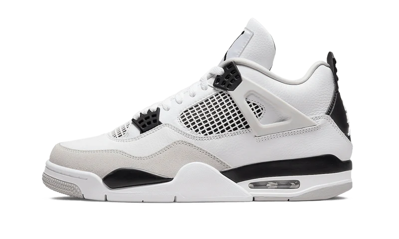 AIR JORDAN 4 MILITARY BLACK