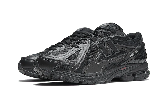 NEW BALANCE 1906D PROTECTION PACK BLACK LEATHER