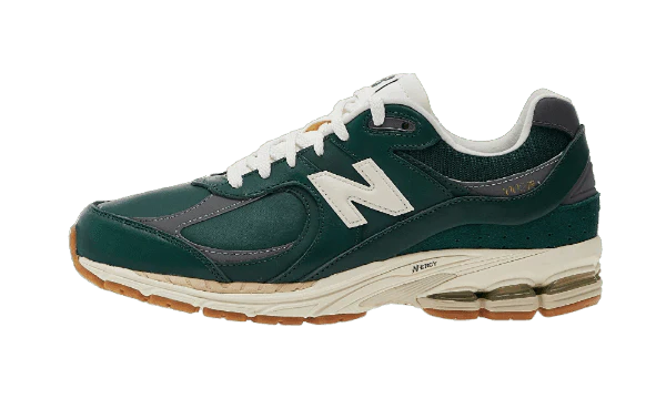 NEW BALANCE 2002R NIGHTWATCH GREEN