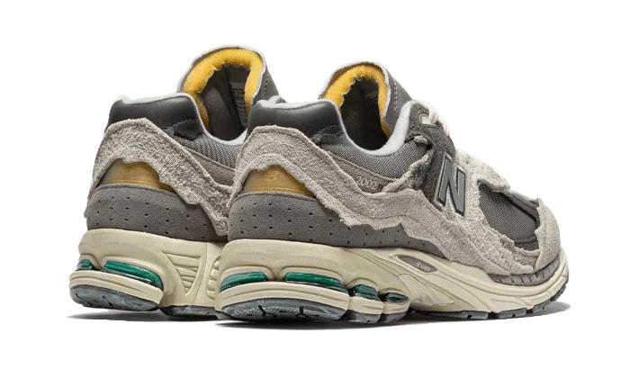 NEW BALANCE 2002R PROTECTION PACK RAIN CLOUD