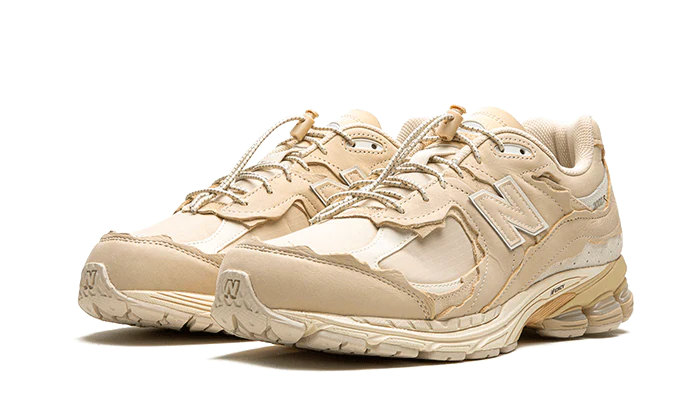 NEW BALANCE 2002R PROTECTION PACK SANDSTONE