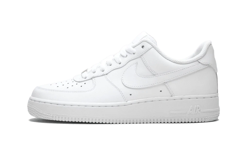 NIKE AIR FORCE 1 LOW TRIPLE WHITE