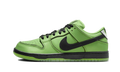 NIKE SB DUNK LOW THE POWERPUFF GIRLS BUTTERCUP