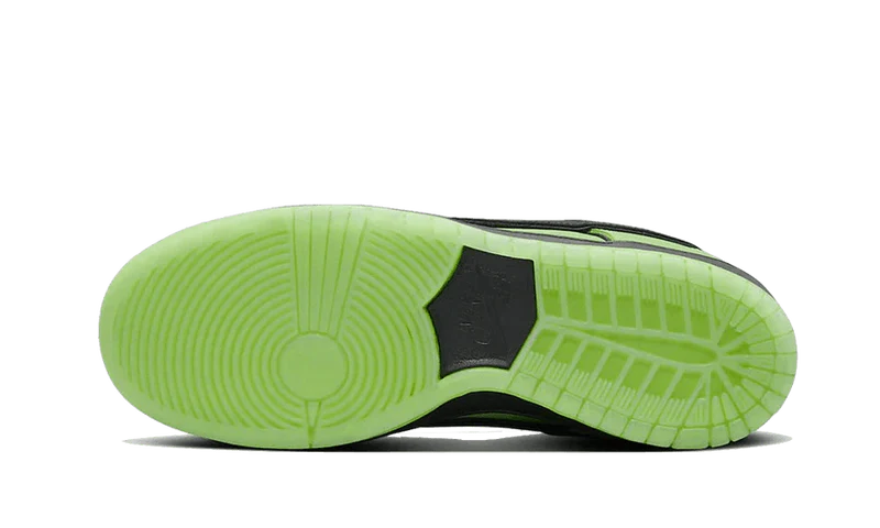 NIKE SB DUNK LOW THE POWERPUFF GIRLS BUTTERCUP